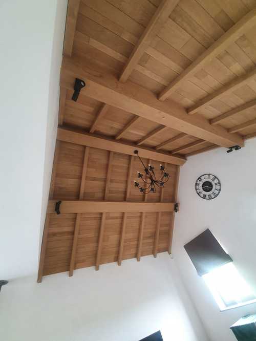 Plafond en chêne